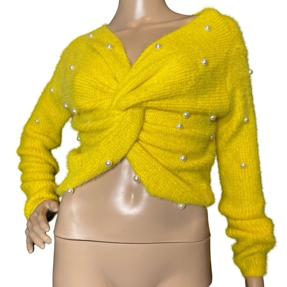Fashion Nova Yellow Fuzzy Pearl detail Cropped Twist Long Sleeve Sweater Large - Picture 4 of 11